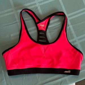 Medium very light support sports bra